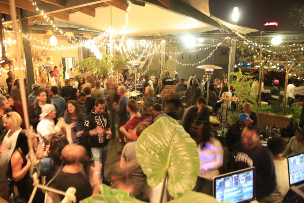 super cool saturday living room